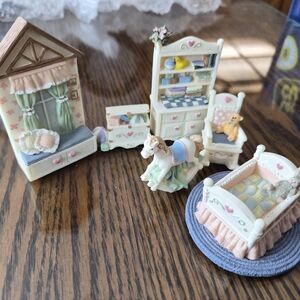 Avon Victorian Memories Collection Miniature Nursery Set